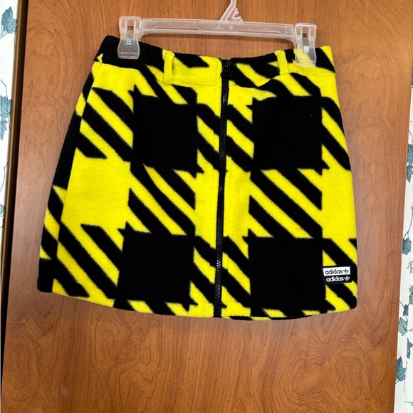 adidas Dresses & Skirts - Adidas Women's Bold Yellow and Black Mini Skirt